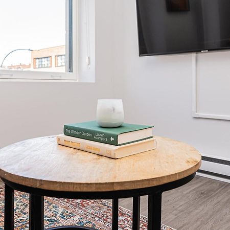 Wonderful New Studio Close To Mount Royal By Den Stays Montreal Habitación foto