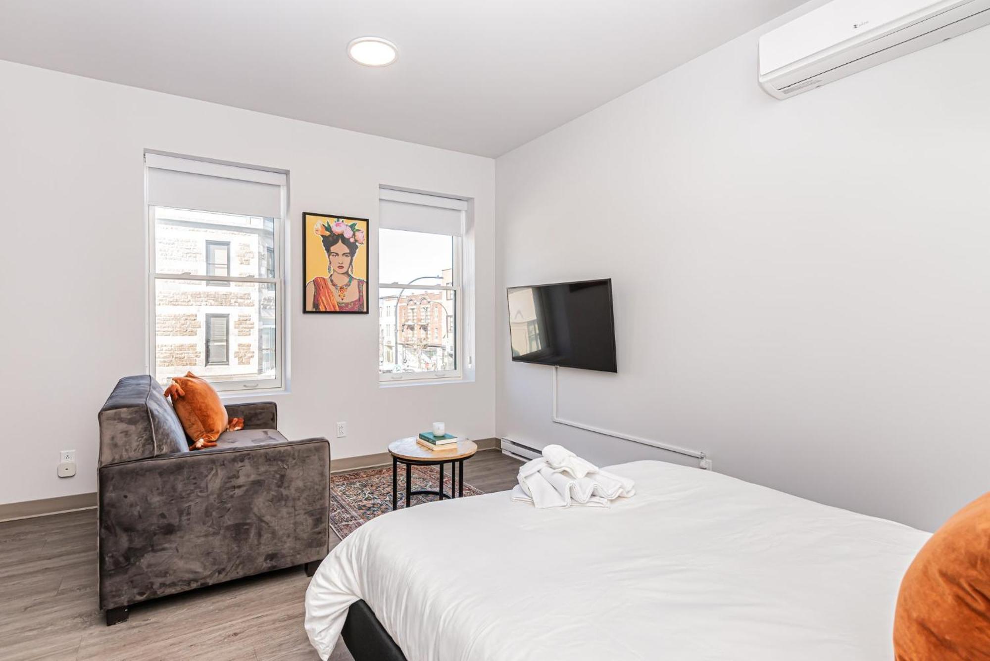 Wonderful New Studio Close To Mount Royal By Den Stays Montreal Habitación foto