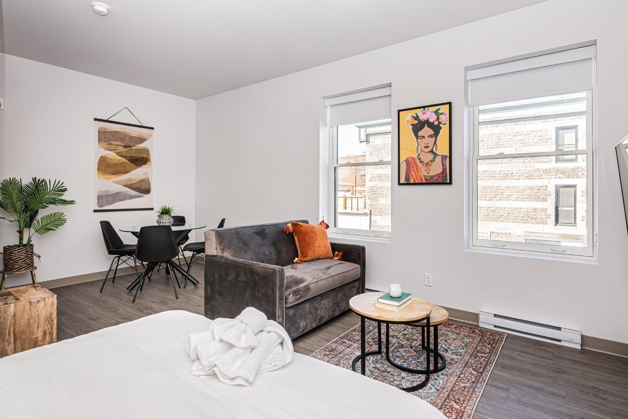 Wonderful New Studio Close To Mount Royal By Den Stays Montreal Habitación foto