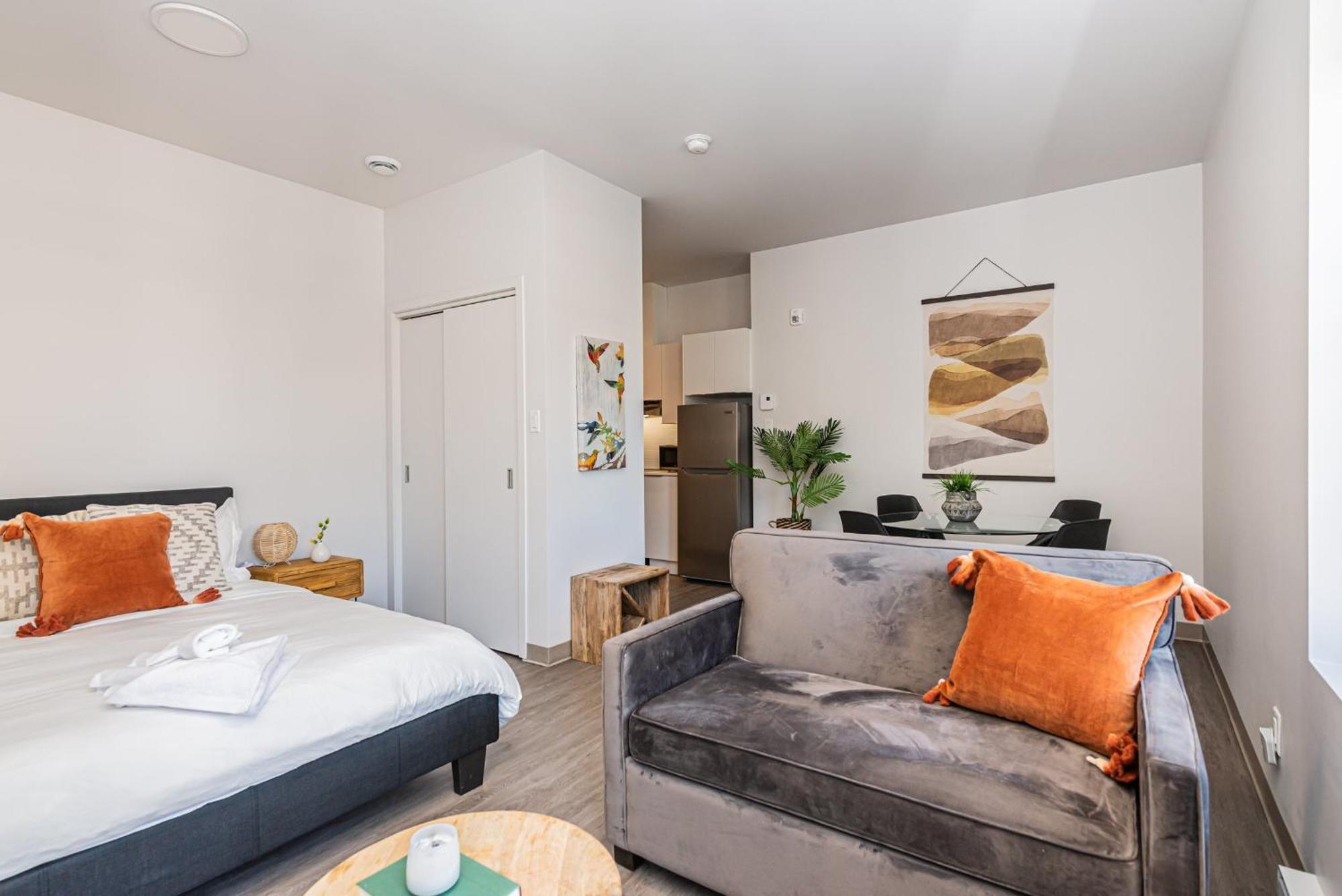 Wonderful New Studio Close To Mount Royal By Den Stays Montreal Habitación foto